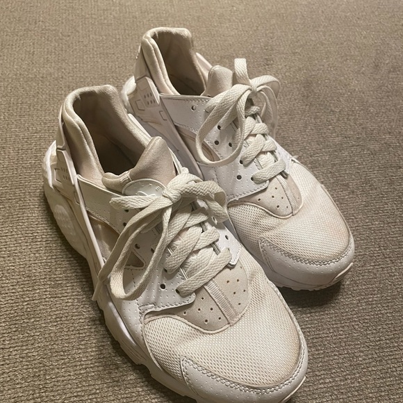 women's size 8 in youth nike